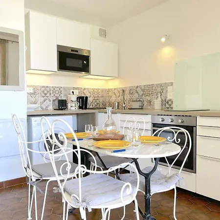Bo560-023 Appt 4 Couchages Les Mimosas * Bormes-les-Mimosas